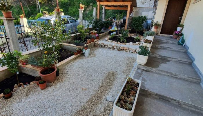 Giardino ristrutturato a Torino di Sangro (CH)
