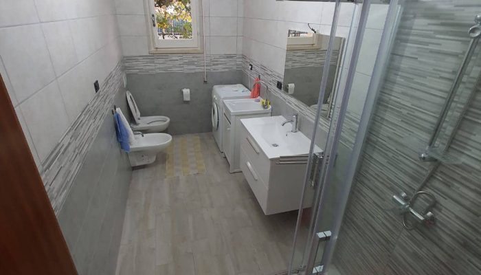 Risultato finale dei lavori di ristrutturazione del bagno